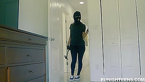 Brunette slut jerks-off boyfriend's cock to the sound of horn