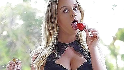 Alexandys adams in pink stockings in a wild ride in vr