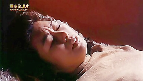 Horny Asian Couple Fucking Passionately Under Water